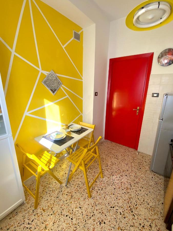 Scauri Attico Panoramico Apartment Minturno Luaran gambar